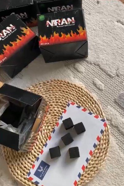 فحم قشور جوز الهند ١٢ علبة