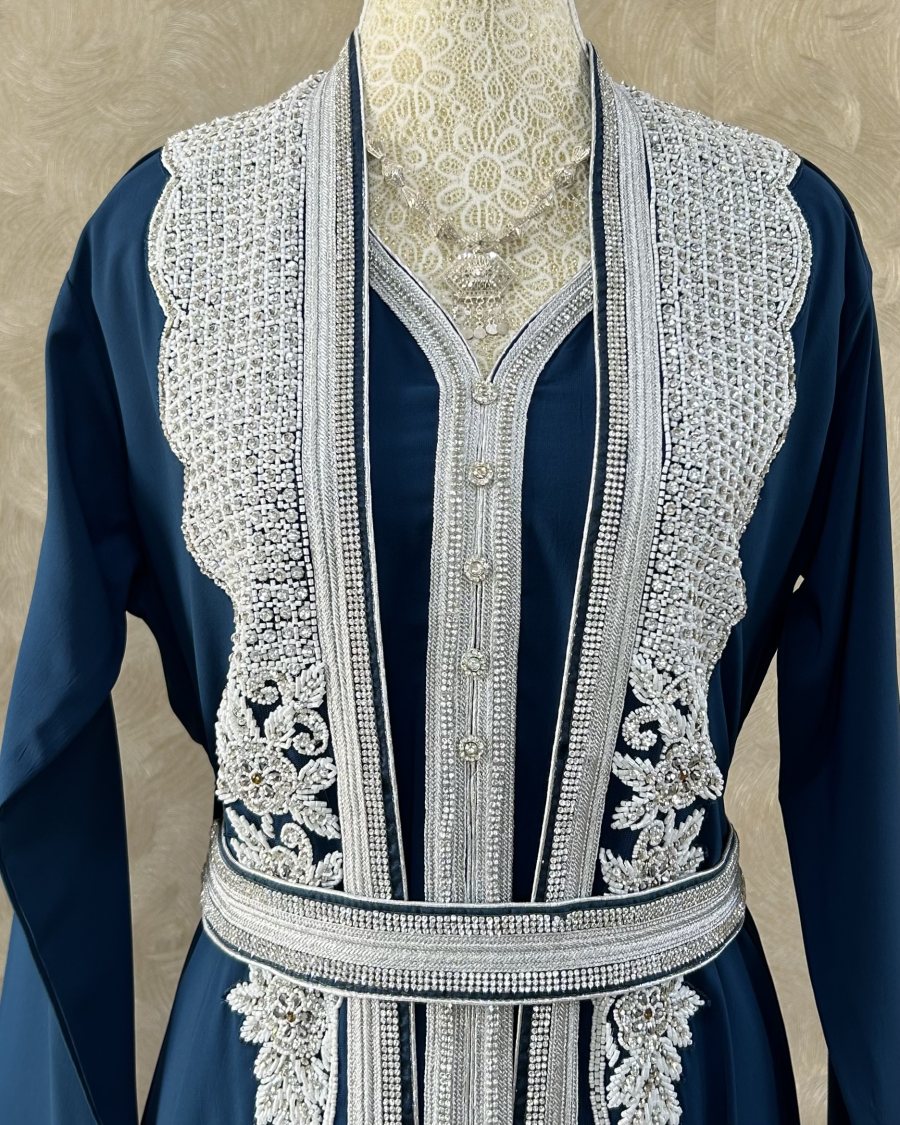 قفطـان مغـربي 💙