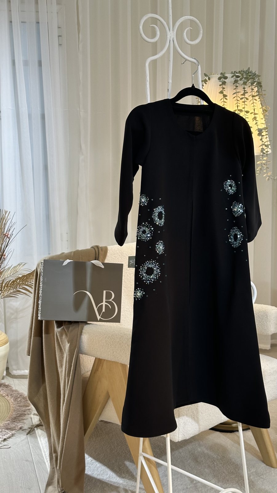 Abaya 01