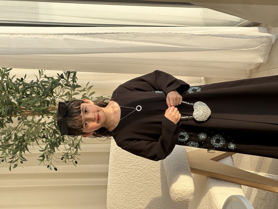 Abaya 01