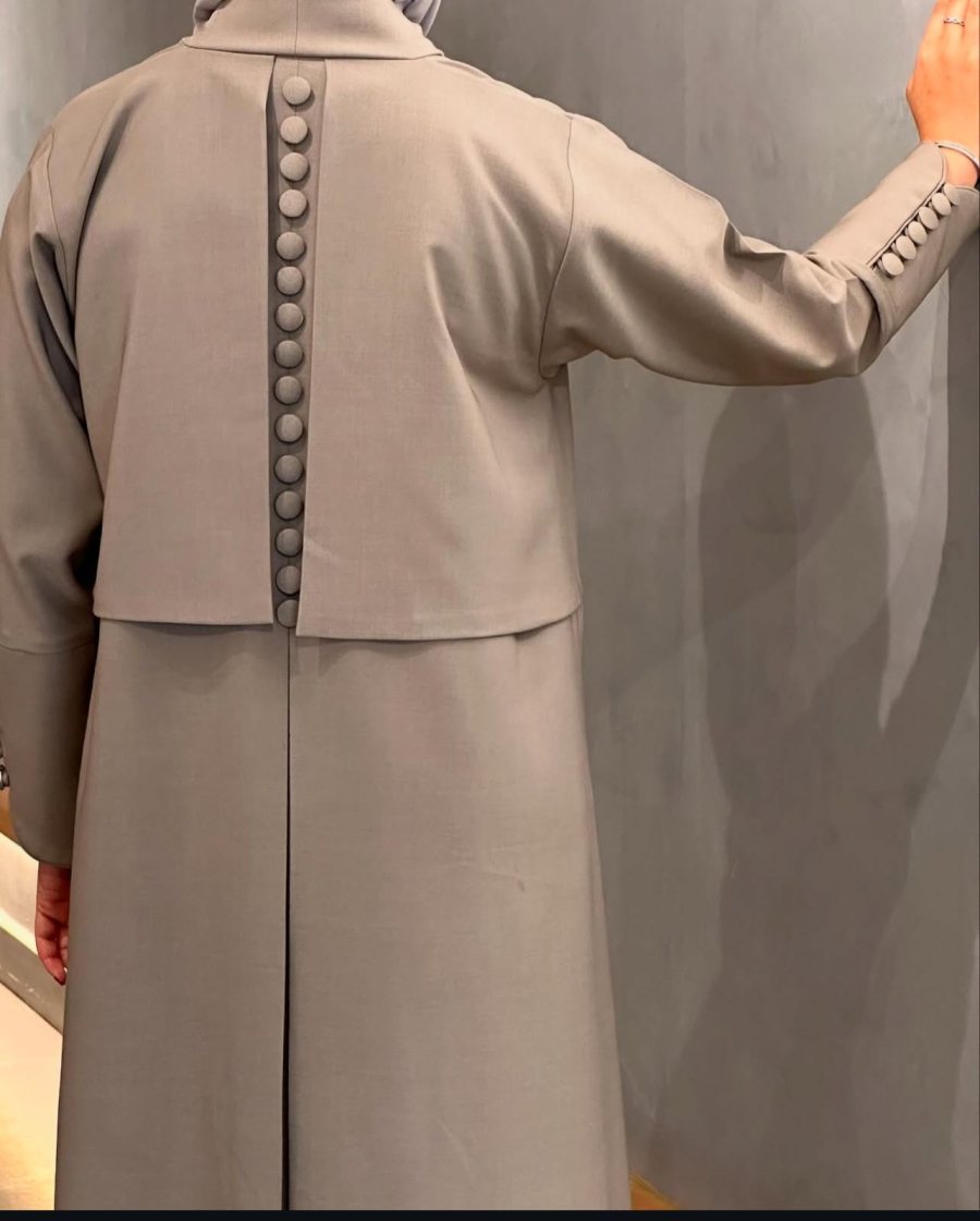 عباية الأنيقة