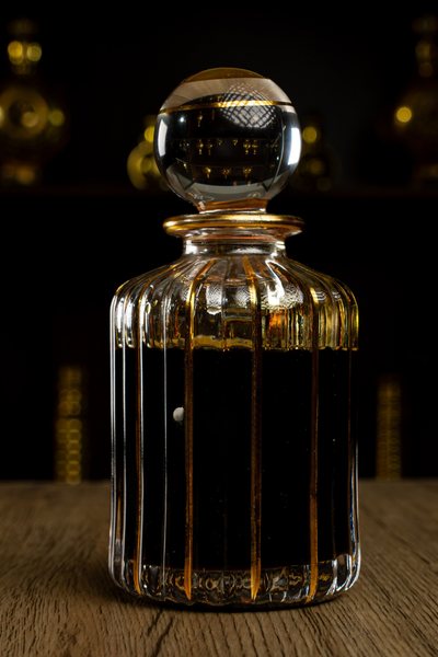 Oud with Amber