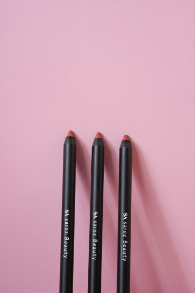 Lip liner (3 colors)