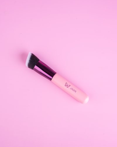 Mini foundation brush