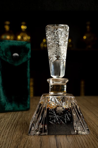Singaporean Oud