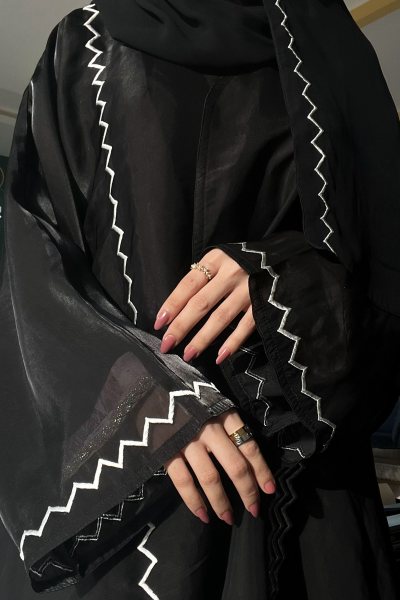 كلوش  فيها تطريز