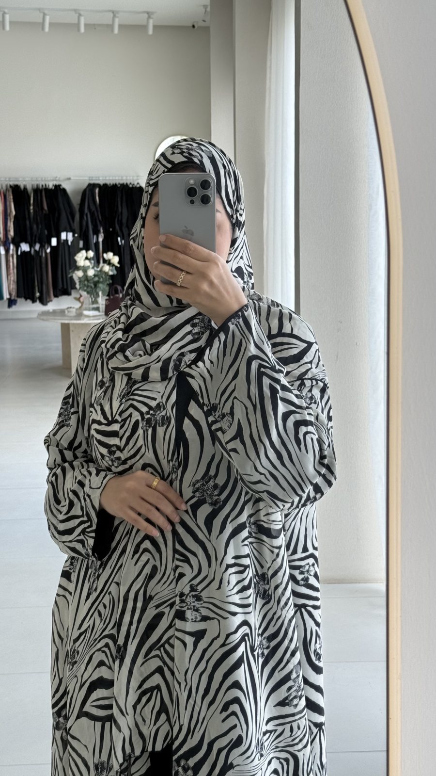 عبايا شيفون صيفيه🌸🌷