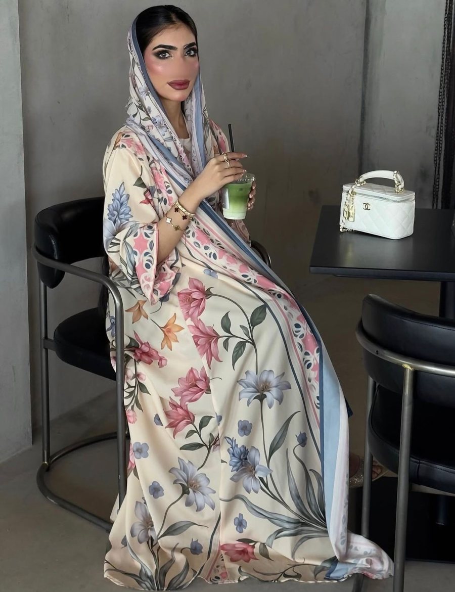عباية الصيف مع شيلة