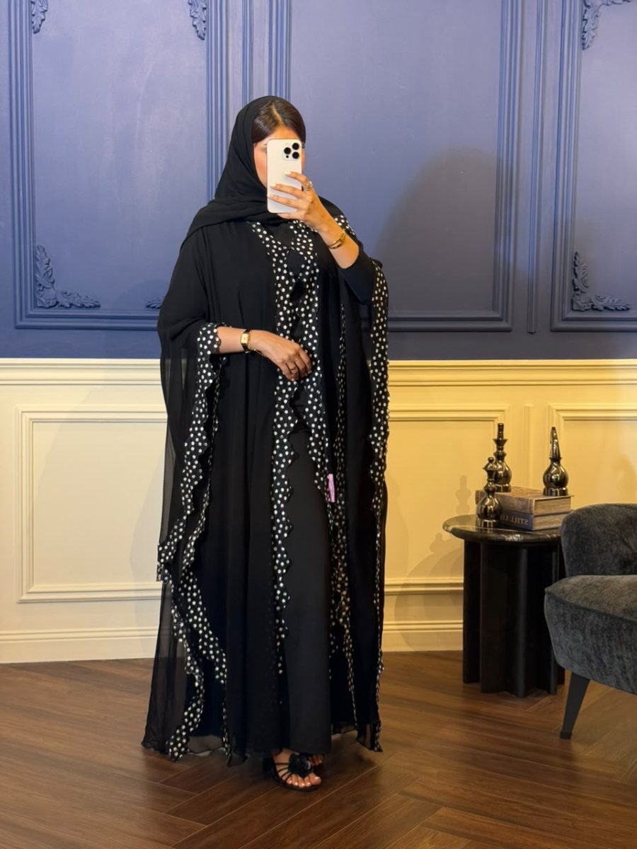 عباية قصة الفراشة