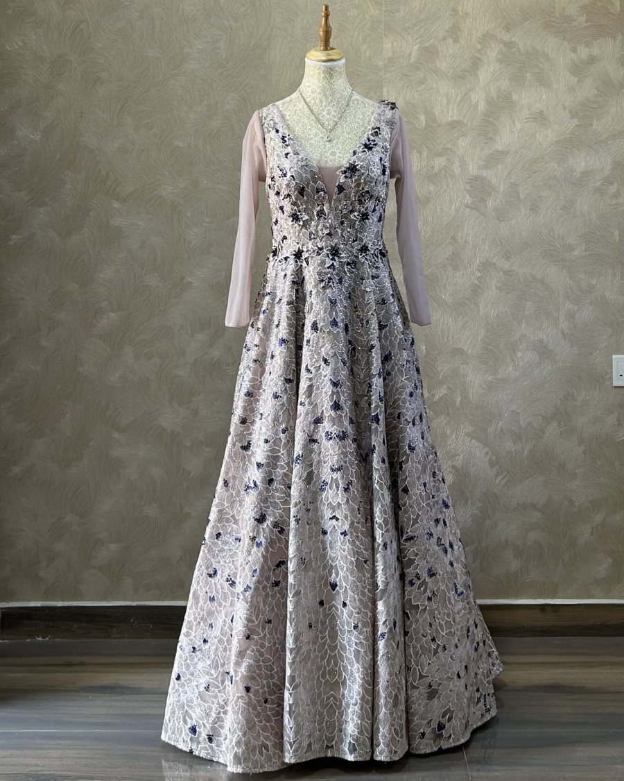 فستـان زهـري 🌸✨